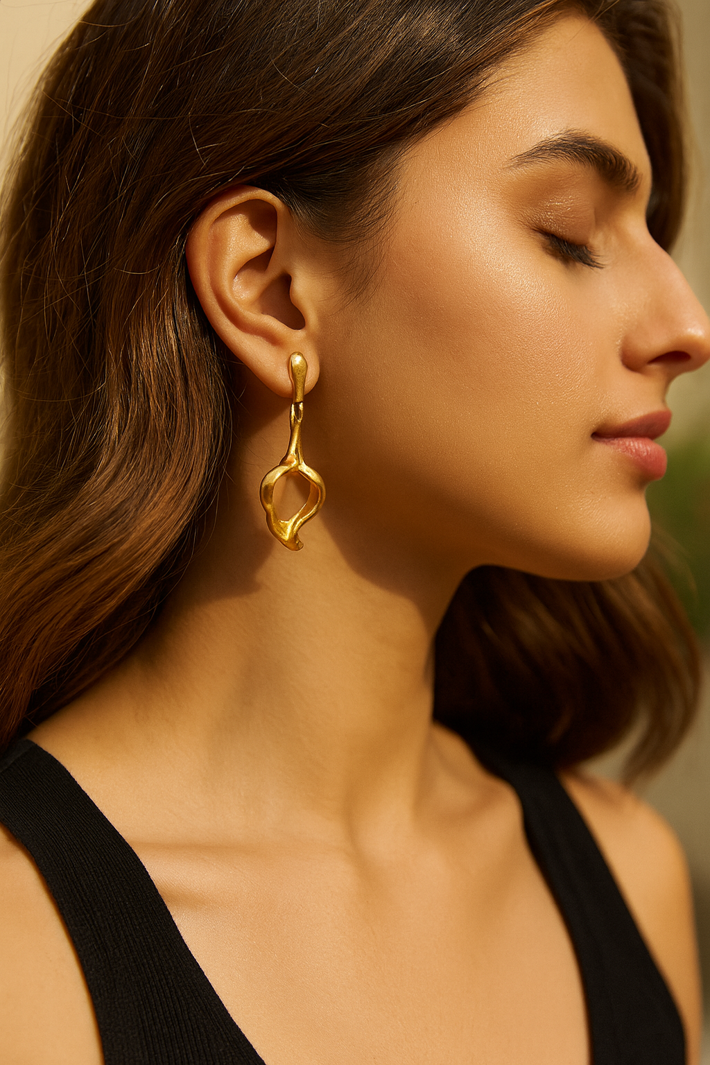 Gold-plated Korean drop earrings with peach gemstone