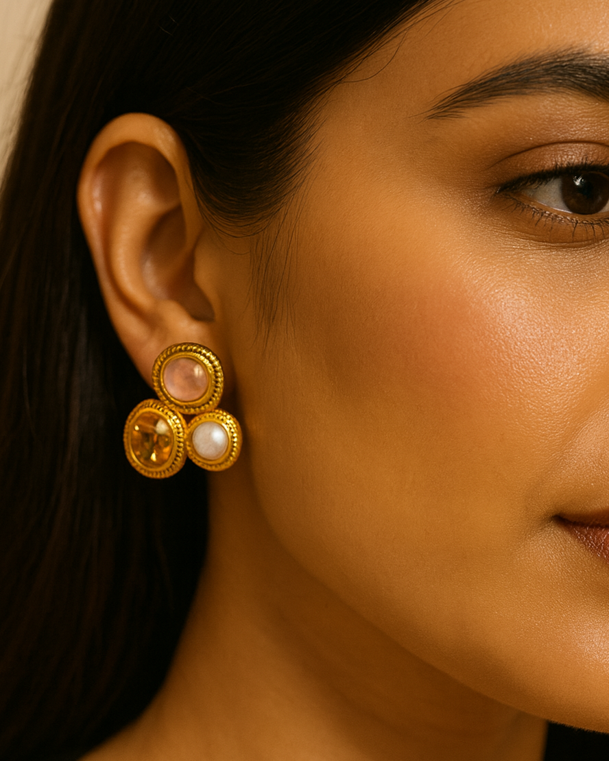 Gold-plated Korean stud earrings with pearl and crystal gems