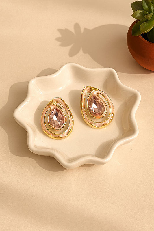 Gold-plated Korean teardrop stud earrings with pink crystal