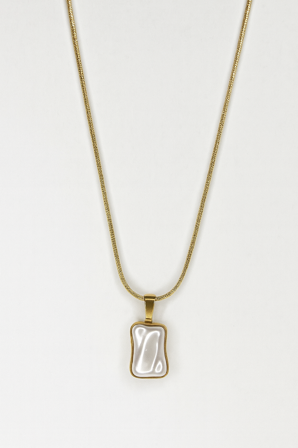 Gold-plated Korean necklace with irregular pearl pendant
